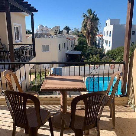 Sirena Kings Apartment Paphos Bagian luar foto